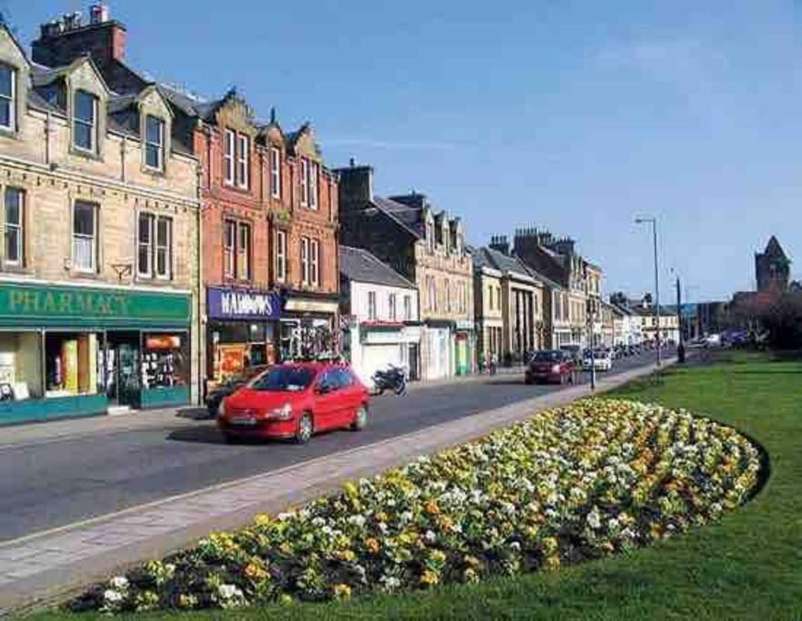 Cosy Authentic Flat In The Heart Of Galashiels Exterior foto